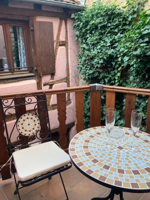 La Sorciere In A Typical Alsatian House Apartment Руфаш Екстериор снимка